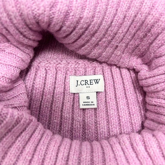 J. Crew Turtleneck Pink Cozy Soft Barbie Winter Sweater Size S - Picture 8 of 9